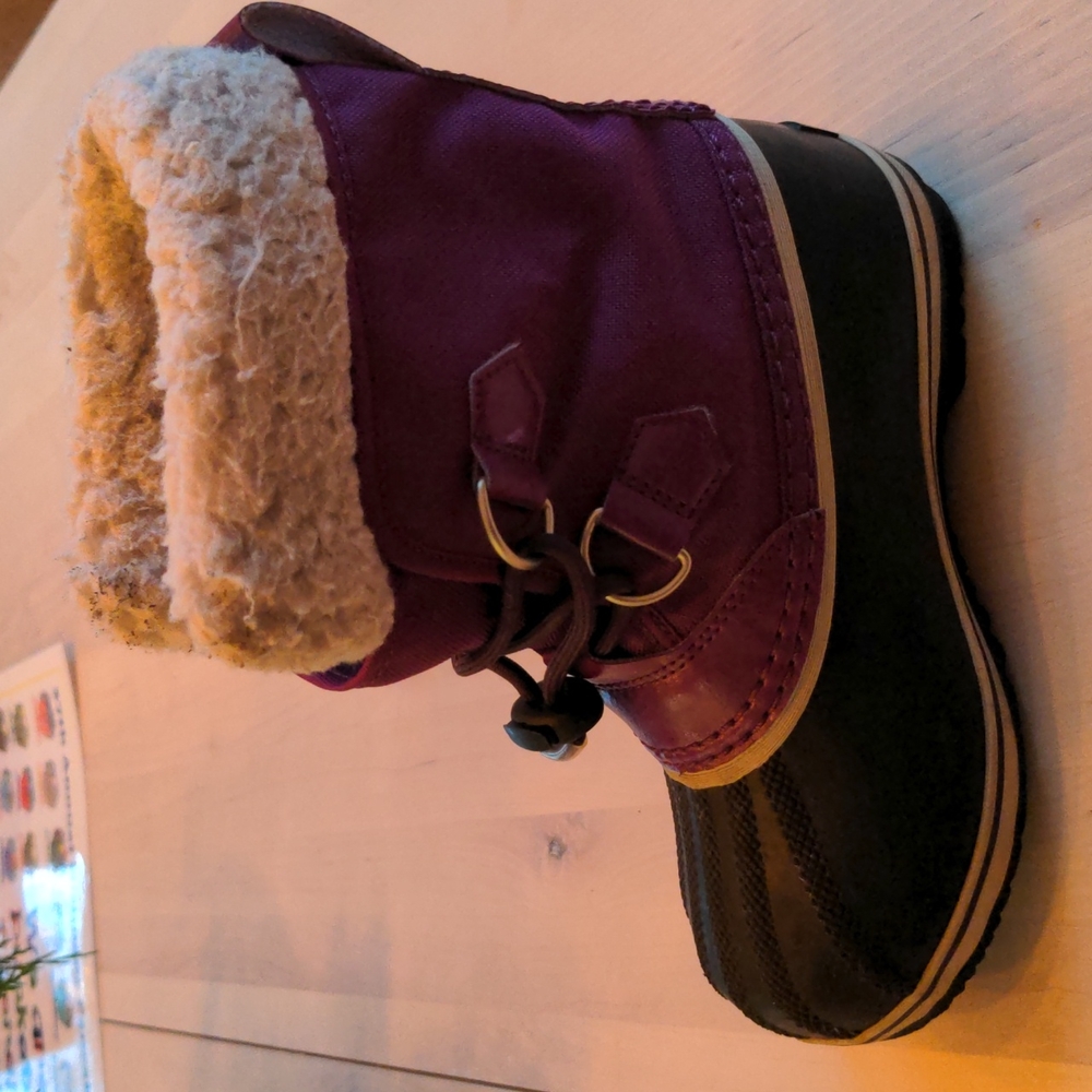 Sorel snow boots girls